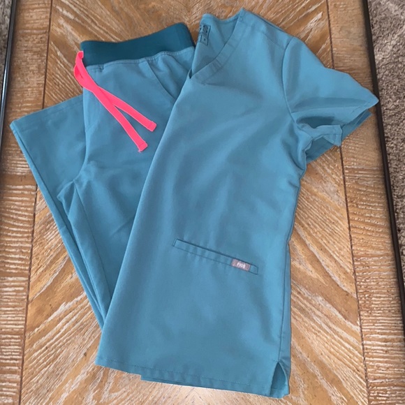 Figs Pants & Jumpsuits Figs Kade Scrub Pants Size Small Regular